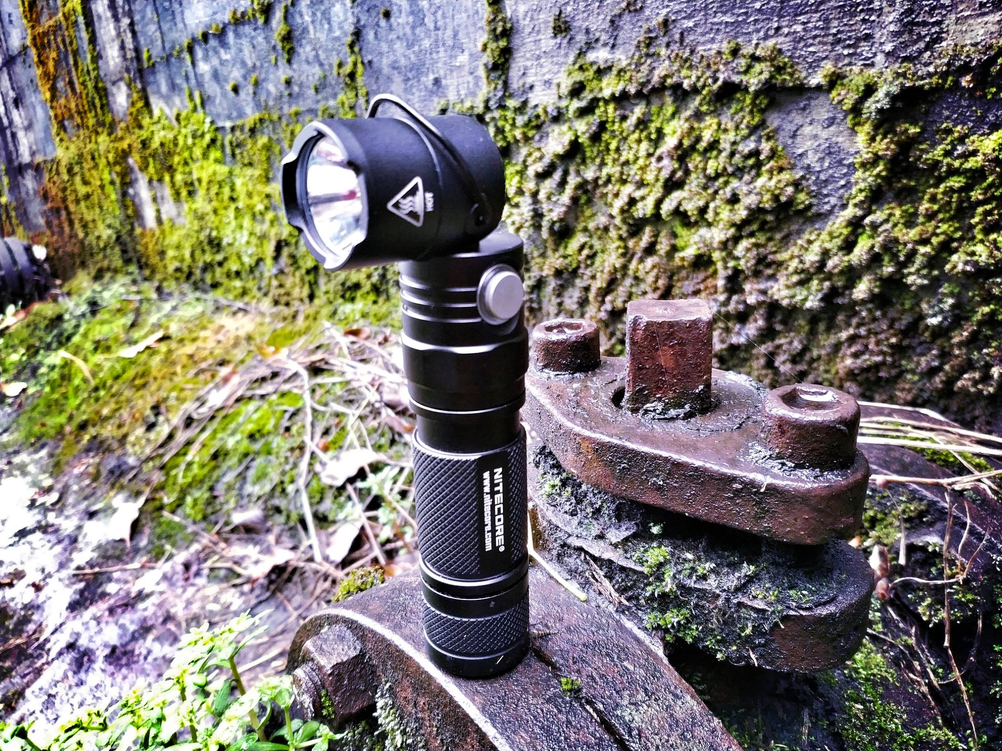 MT21C - 90 degrees adjustable flashlight.💥