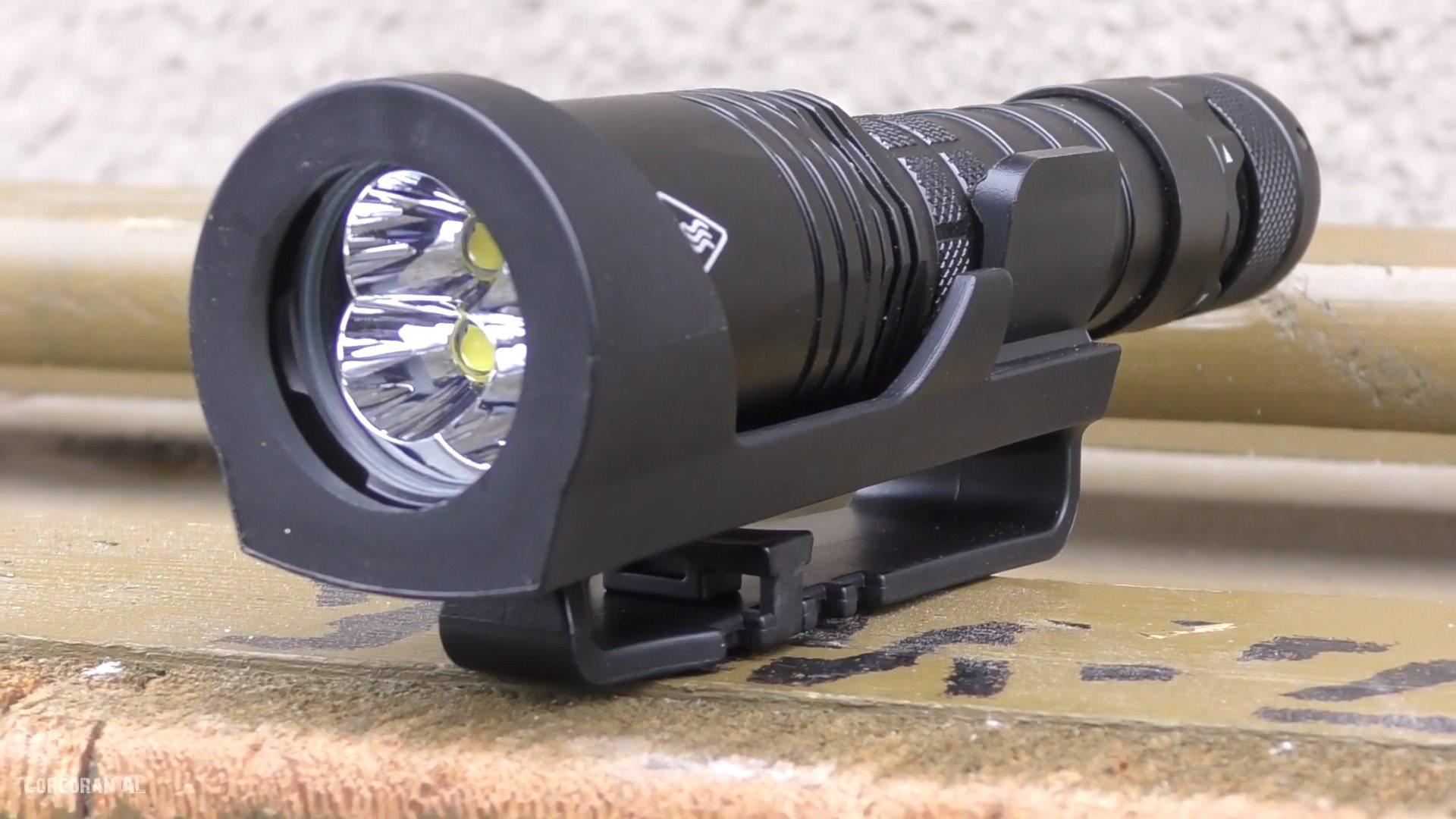 Defend the homeland, protect your family and prepare for yourself. i4000R provides you tremendous 4400 lumens and outstanding specialized function.