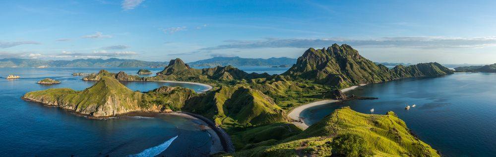 Padar Island, Flores, in Indonesia has stunning views like this one. Don’t ever worry about losing your photos taken during your exploration. Trust Toshiba. 