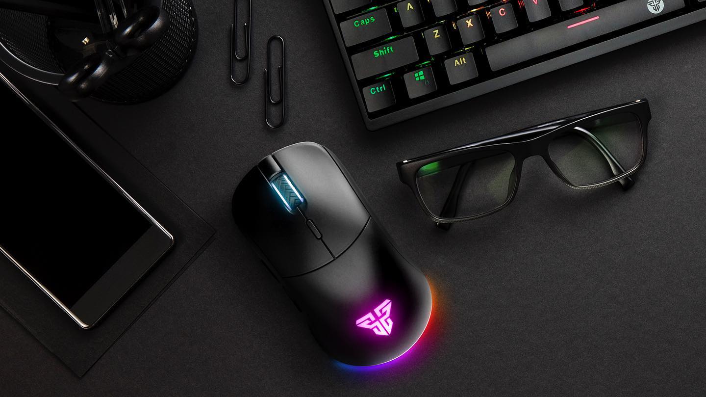 Brains, beauty and brawn. Get ready for the next evolution in gaming mice.