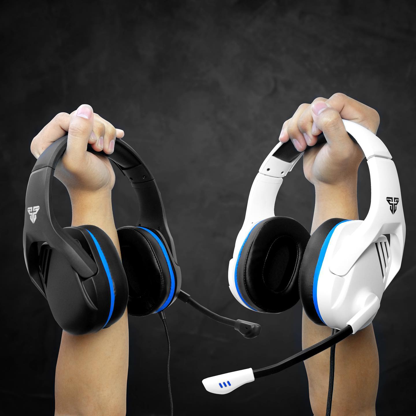 Which color will you choose in your gaming adventure? Maximum comfort, crystal clear audio, and superior microphone clarity! Get your game on with Fantech! #GEARUPANDWIN