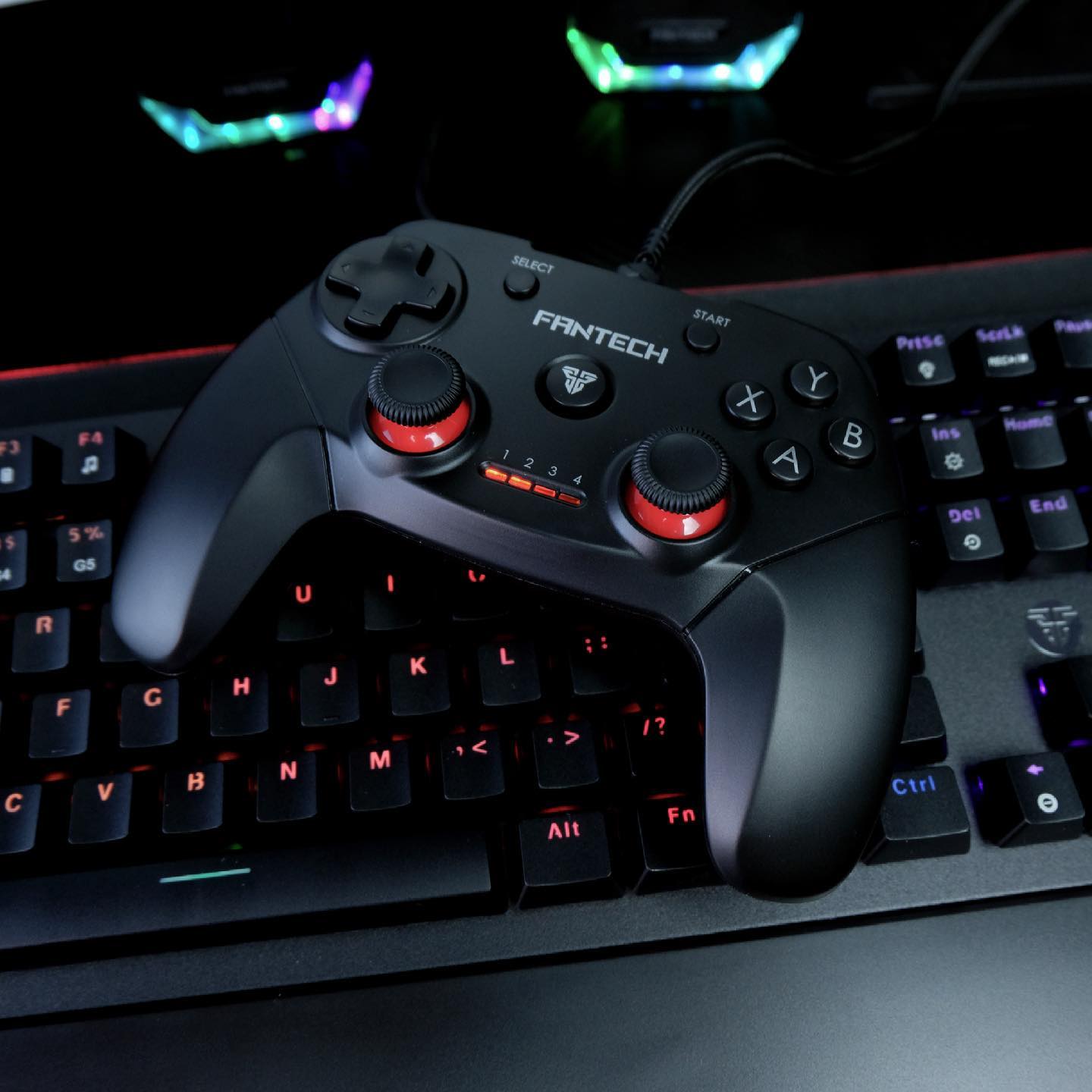 Play your game, you way with Fantech GP12! Featuring a familiar controller layout, and perfect ergonomics to ensure comfort during long game sessions! So, what are you waiting for? Gear up and win! .