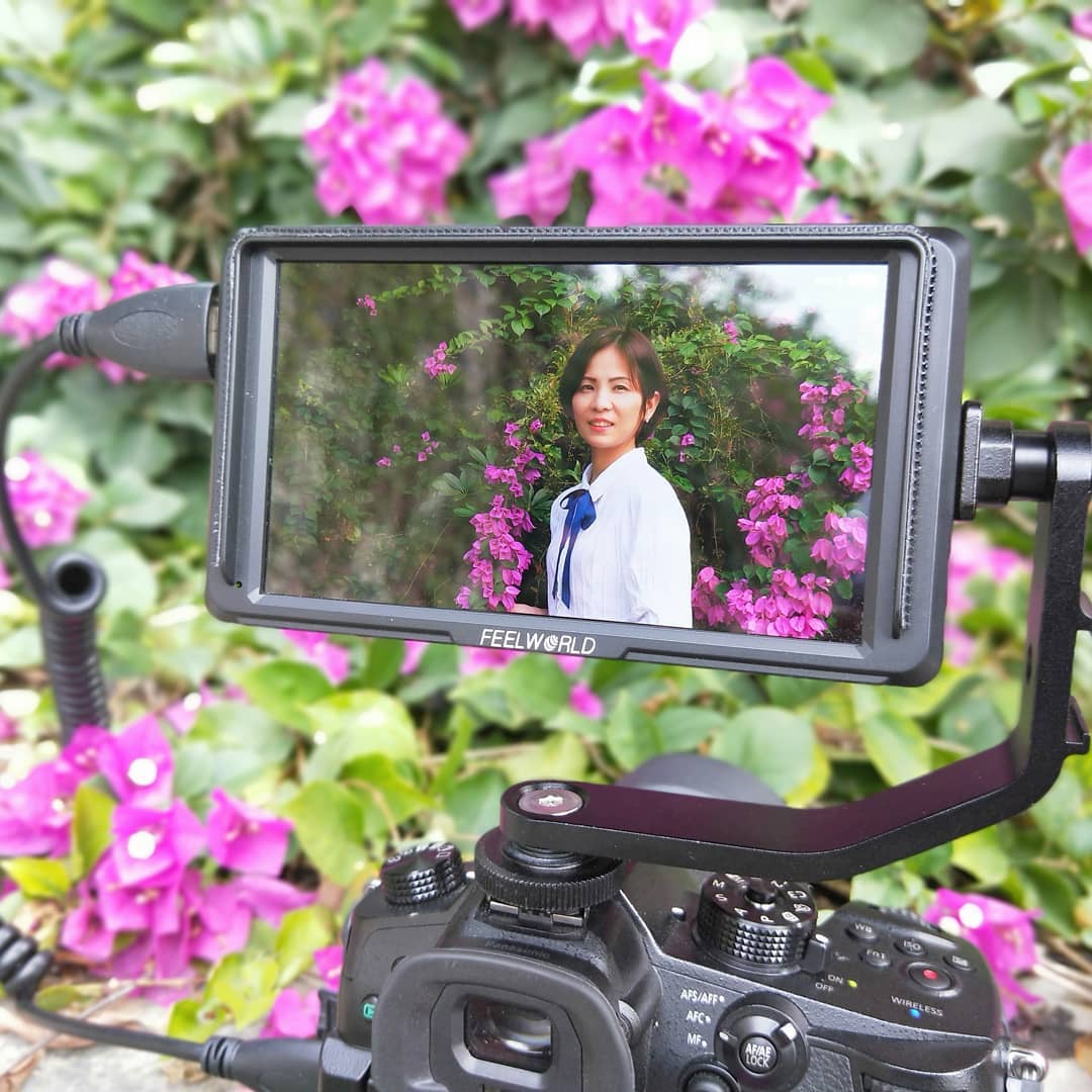 Love FEELWORLD New F5 5 inch camera monitor, it is clealy see your shot, lightweight, it is must have for shooting, can't shoot without FEELWORLD monitor.🤗