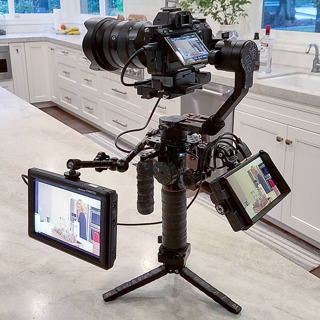 Do you ever mount two monitor to your gimbal?