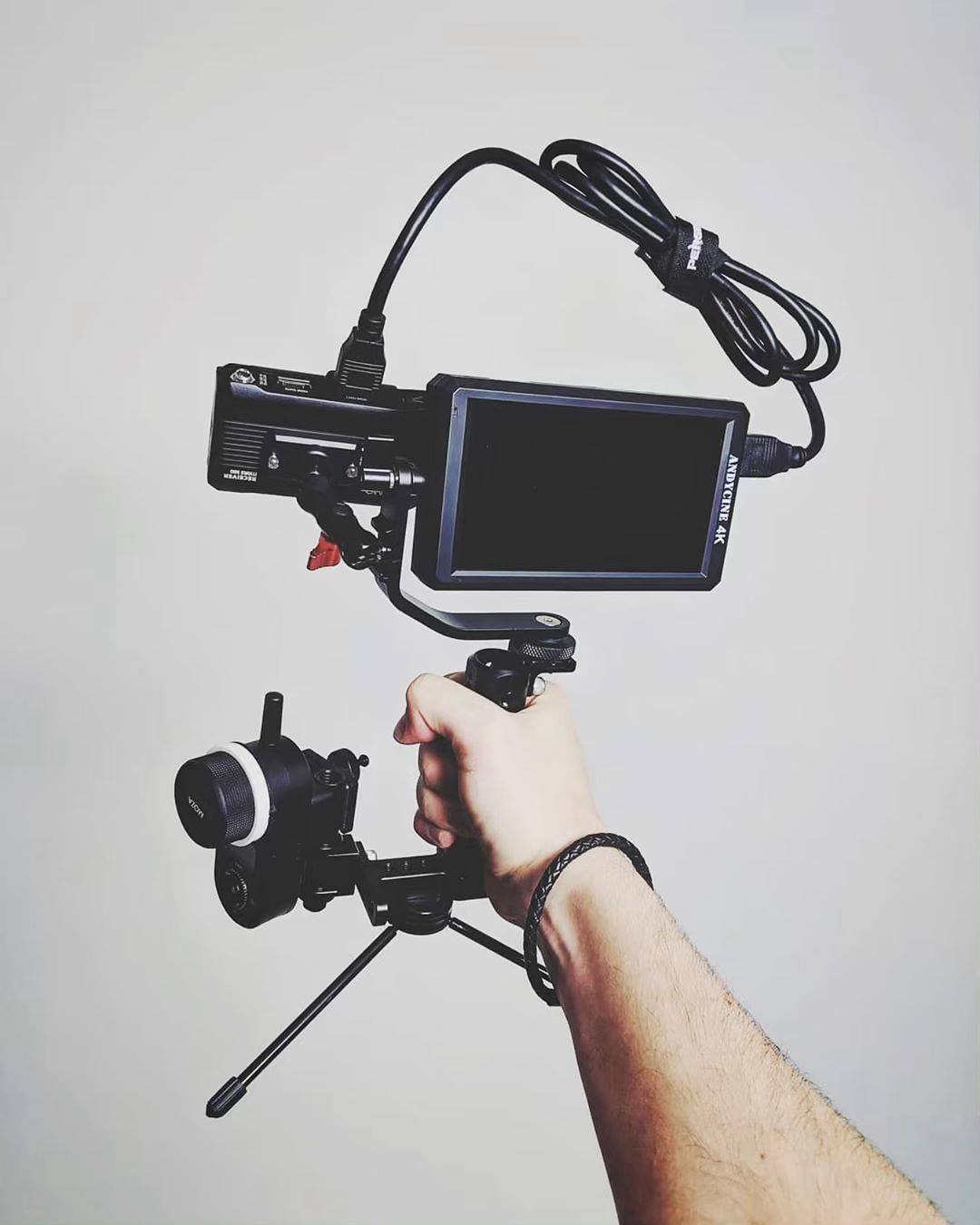 Fairly cheap Focus Puller rig, lower budgets 😆 👌repost from @dodmedia 