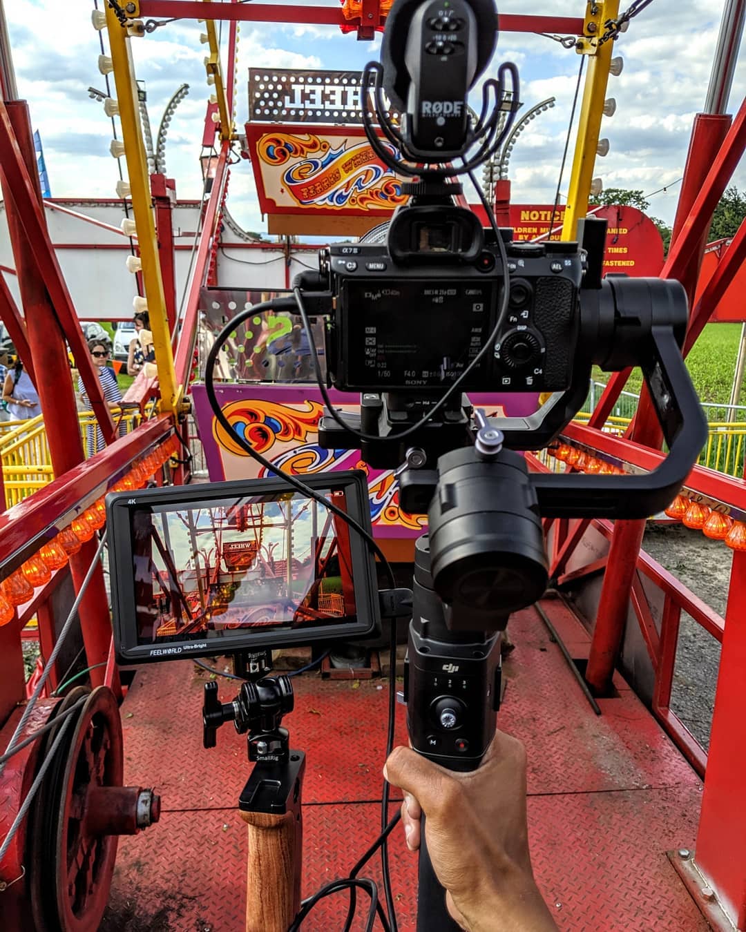 Anything for the shot 🎡