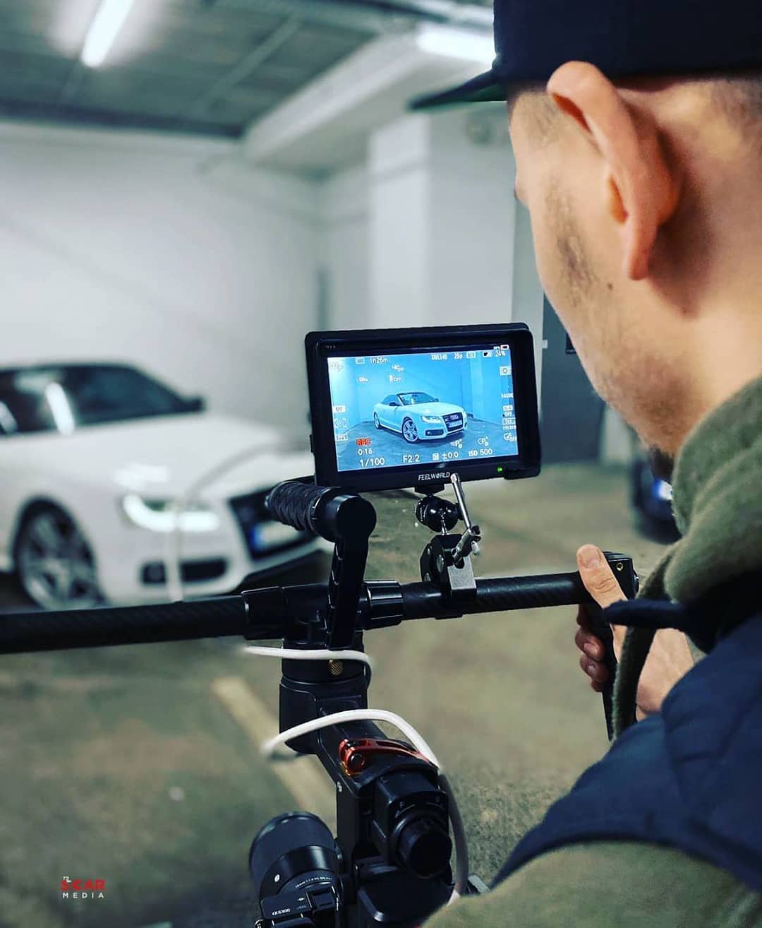 Shooting car today with FEELWORLD T7 7" field monitor, be able to better review video and picture when shooting. 📸 By@stefcardos