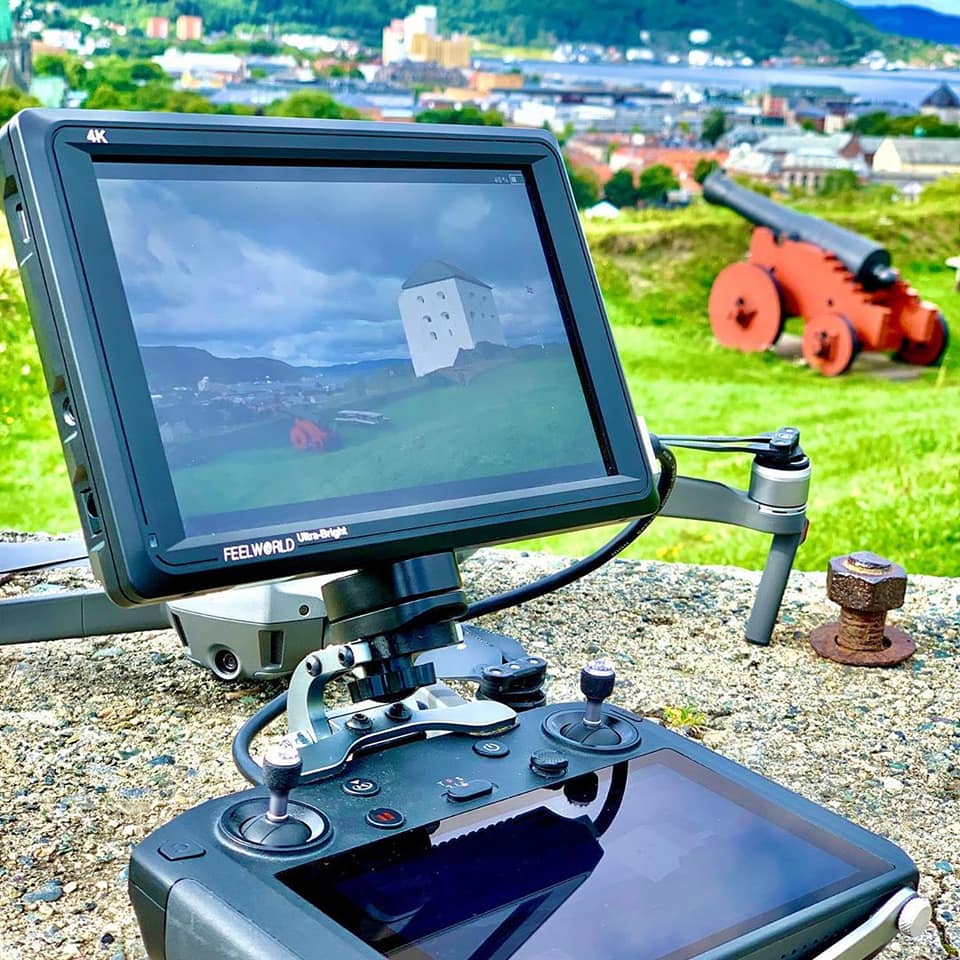 You cannot get any brighter screen for your aerial photography! 