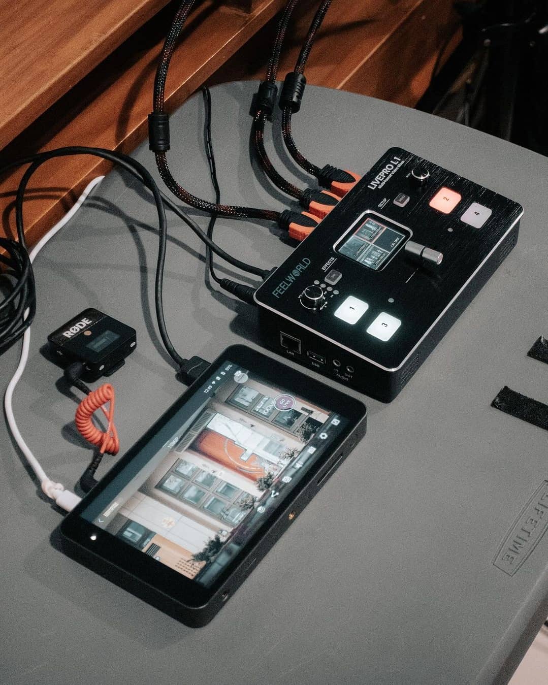 Live streaming made easy with FEELWORLD Livepro L1 video switcher and Hollyland wireless video transmitters. 📸By @shardyufilms 🙌 Learn more/ order FEELWORLD products:...