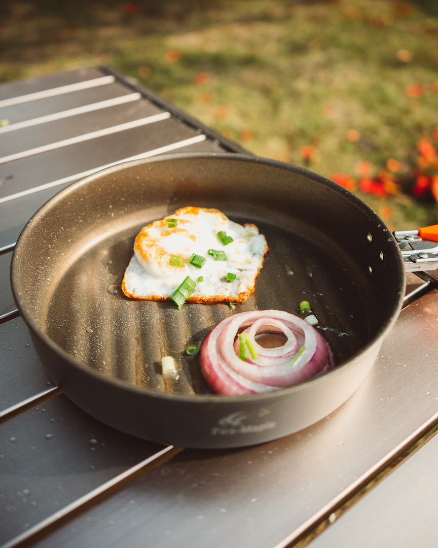 We hope you are celebrating the arrival of spring and the outdoor cooking season this weekend. Happy Easter everyone!