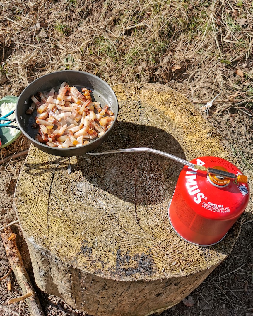 Our Blade 2 Titanium Backpacking Stove allows you to use the fuel canister upright for precise flame control as well as invert the canister for excellent performance in cold weather conditions!