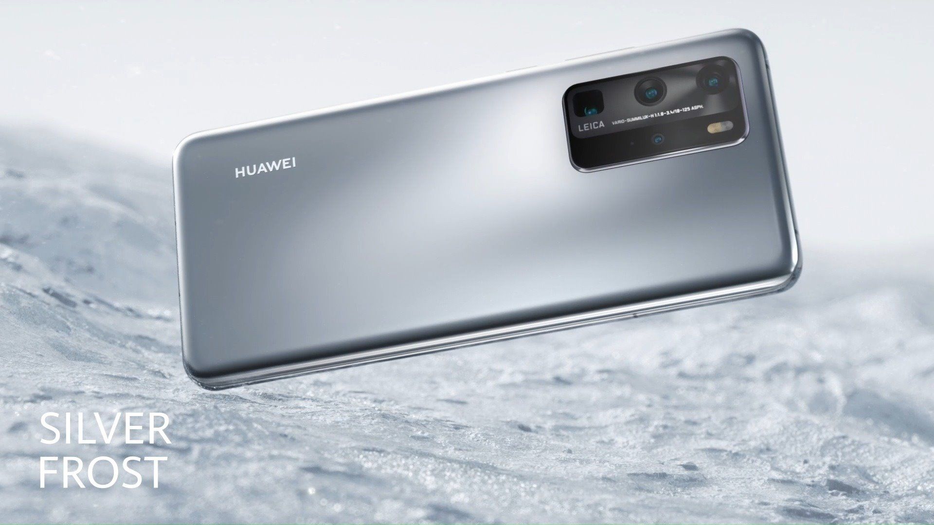 Our new #HUAWEIP40 Silver Frost edition is silky to the touch. With a stunning refractive matte finish, enjoy beauty without imperfections. #VisionaryPhotography 