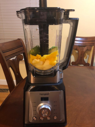 With #Homgeek Professional Countertop Blender, life gets a little easier, a little fresher, and a little healthier. Although you don't like eating vegetables/fruits, you can get what your body needs by drinking juice😎