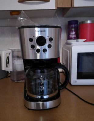 When you want to make a fresh brew coffee, you definitely need a #Homgeek Programmable Coffee Maker.  It allows you to set it up to 24 hours in advance.