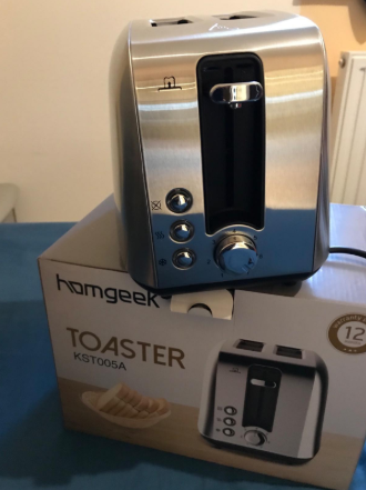 #Homgeek 2 Slice Toaster brings a quick and easy breakfast for you.