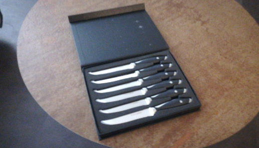 #Homgeek Steak Knives Set is heavier than others, which makes it stronger and more durable than other knives. It is also very sharp. You can't miss it.